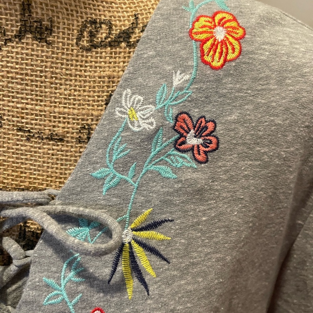 Umgee Gray Dress with Colorful Embroidery - Picture 4 of 5